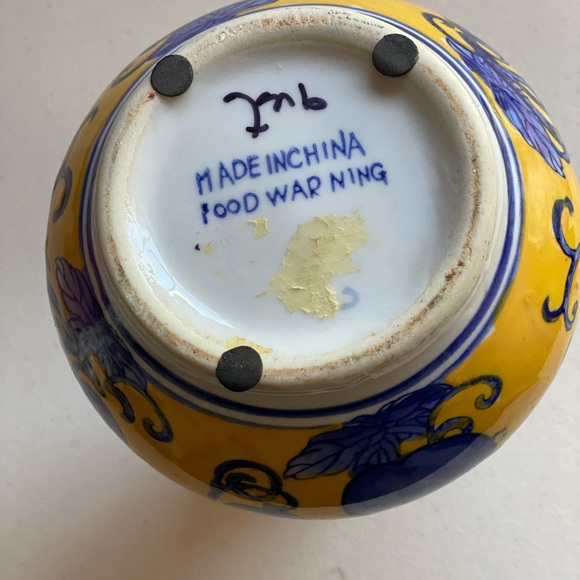 Vintage Decorative Vase China Side Handles Floral Yellow Blue - Picture 7 of 8